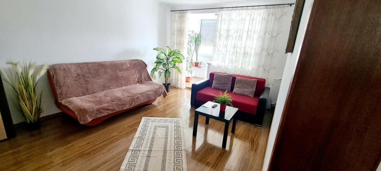 Perfect View Apartament 2 Rooms Self Check-In Bukarest Kültér fotó